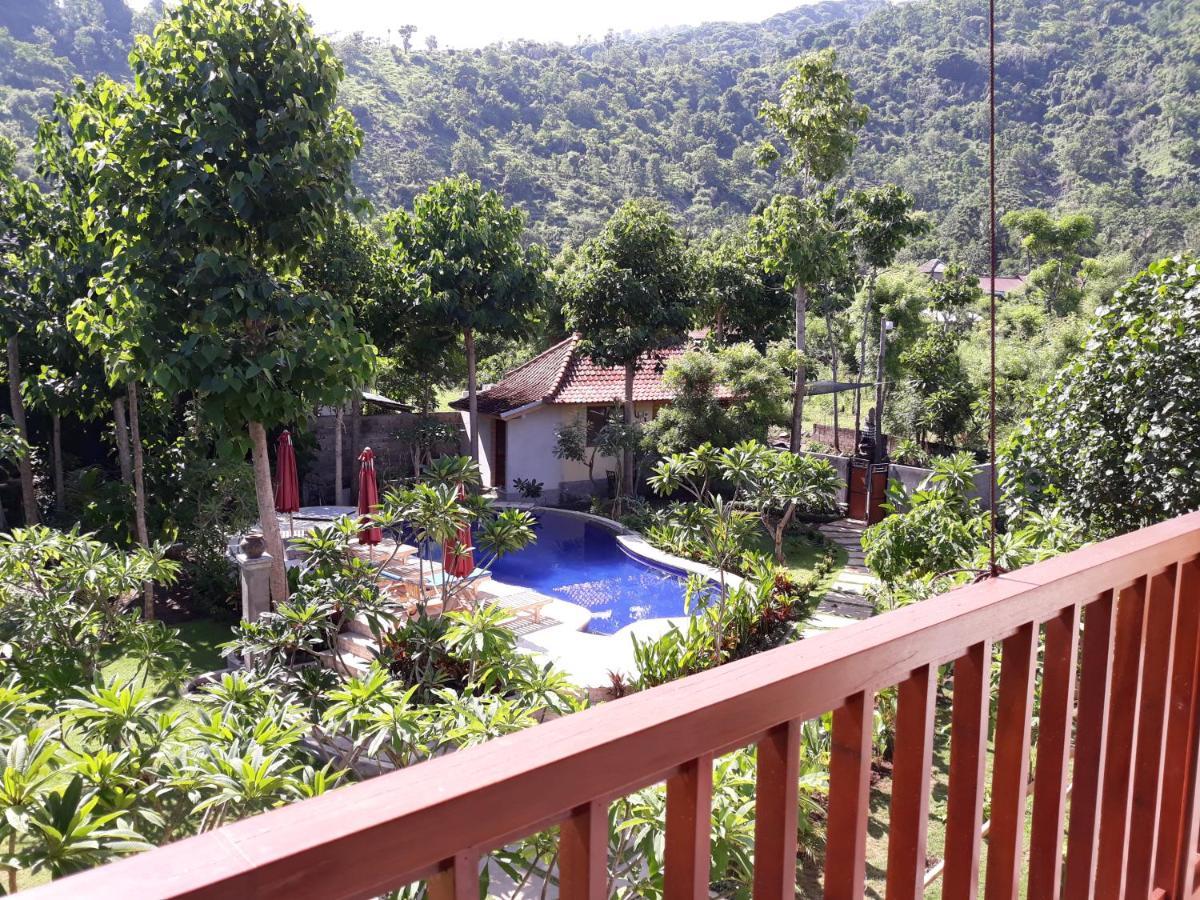Jaya Villa Амед Экстерьер фото