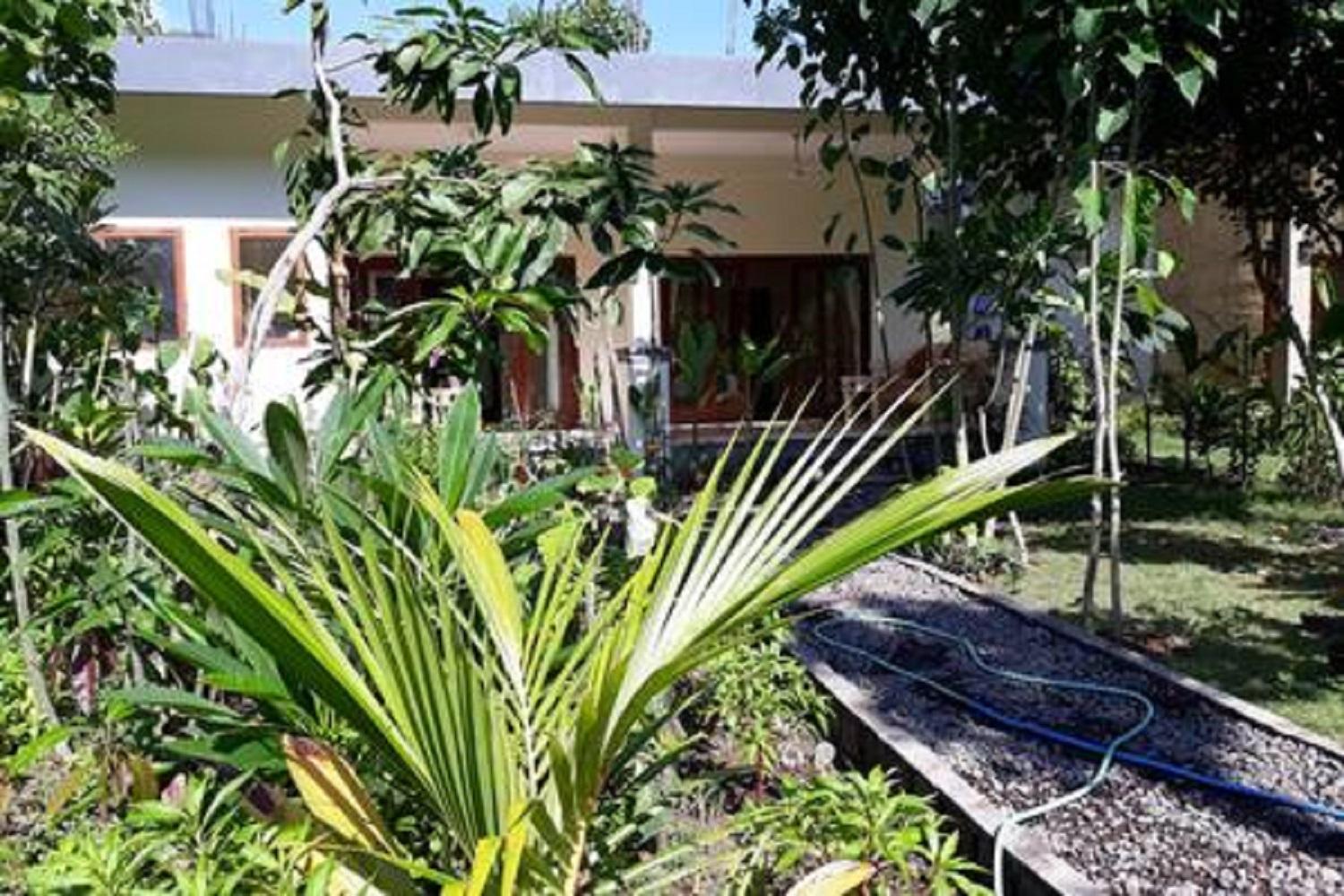 Jaya Villa Амед Экстерьер фото